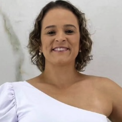 Adriana S.